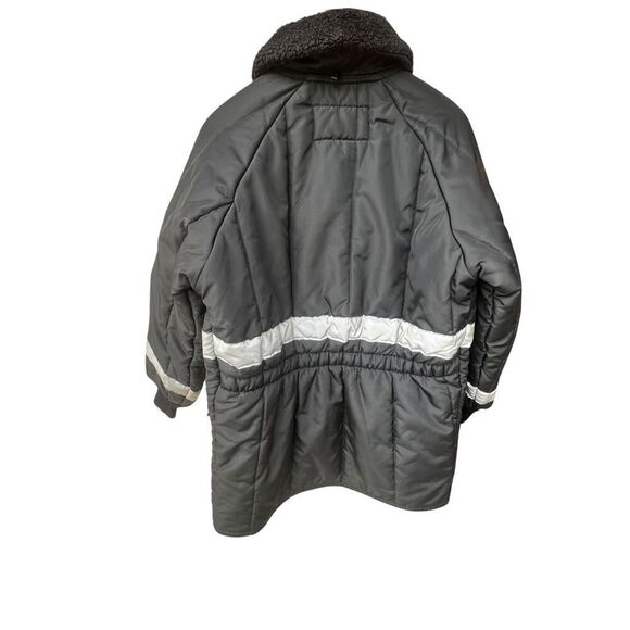 Refrigiwear M Iron-Tuff Enhanced Visibility Siberian 0343 work jacket -50F - Picture 2 of 6